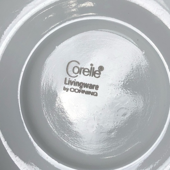 Corelle Spring Blossom. Set of 5 Saucers - Picture 3 of 5